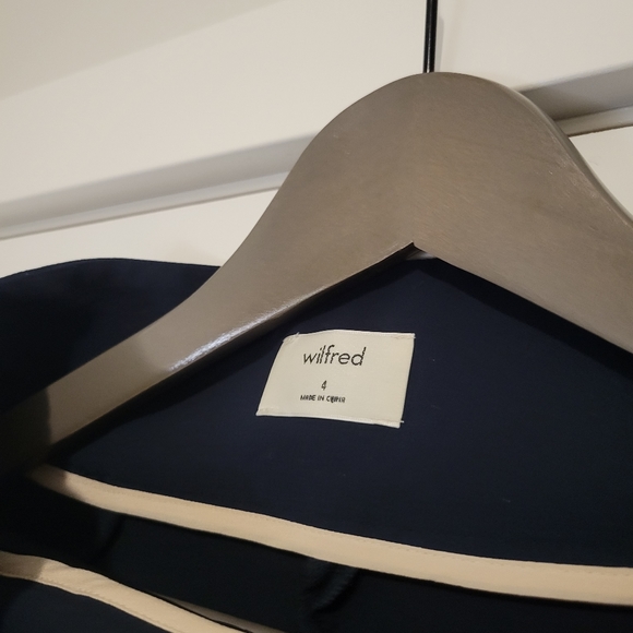 Navy Wilfred belted pants - Picture 2 of 2